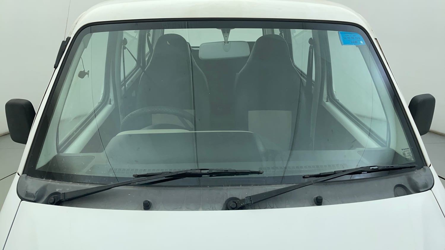 Used 2021 Maruti Suzuki Eeco 5 STR WITH A/C+HTR Petrol Manual exterior FRONT WINDSHIELD VIEW