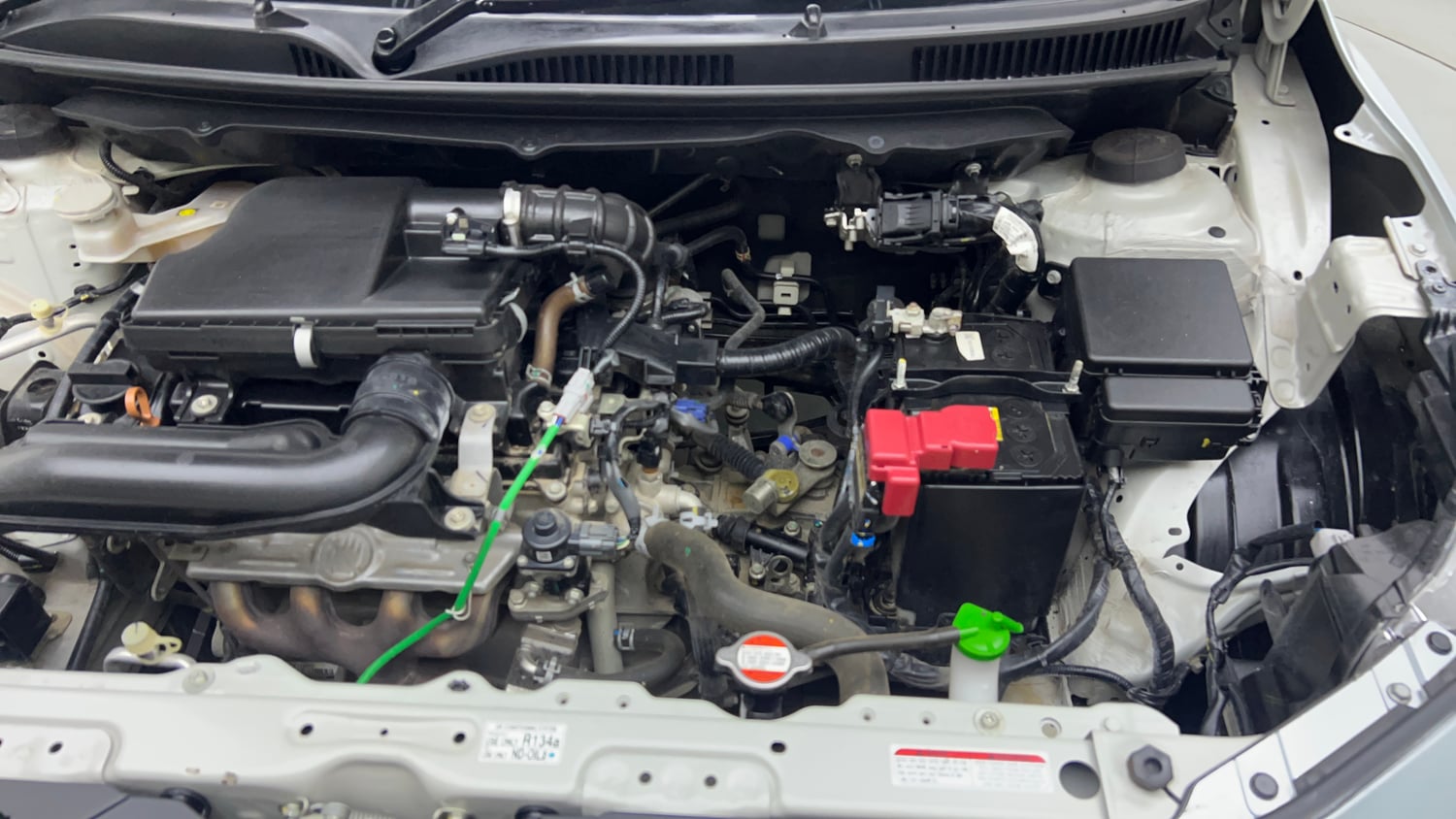 Used 2024 Maruti Suzuki Baleno Alpha MT Petrol Manual engine ENGINE LEFT SIDE VIEW