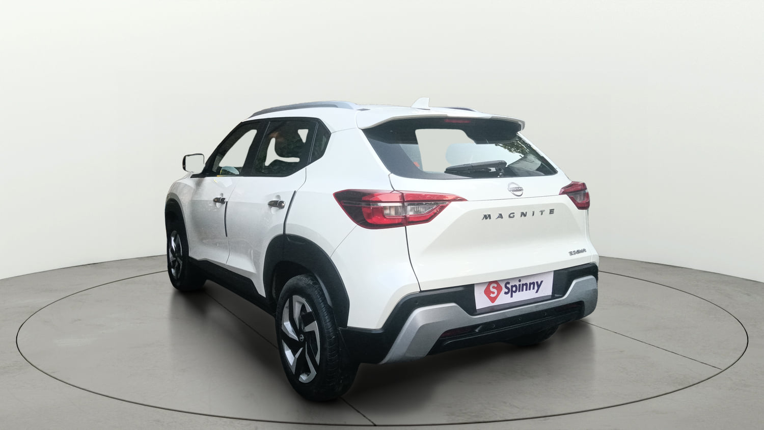 Used 2026 Nissan Magnite Acenta B4D 1.0 Petrol AMT Petrol Automatic exterior LEFT REAR CORNER VIEW
