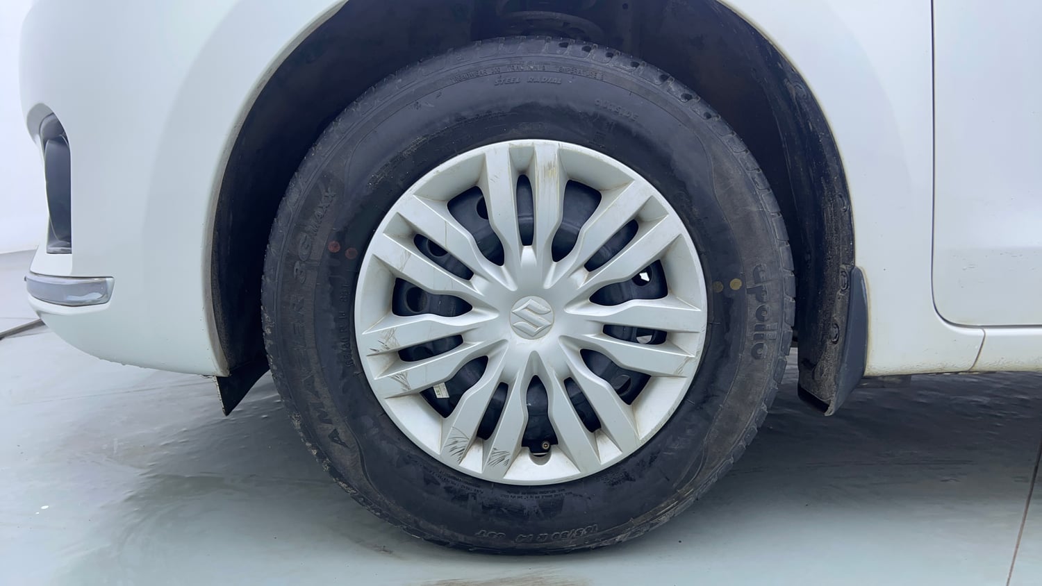 Used 2020 Maruti Suzuki Dzire VXi Petrol Manual tyres LEFT FRONT TYRE RIM VIEW