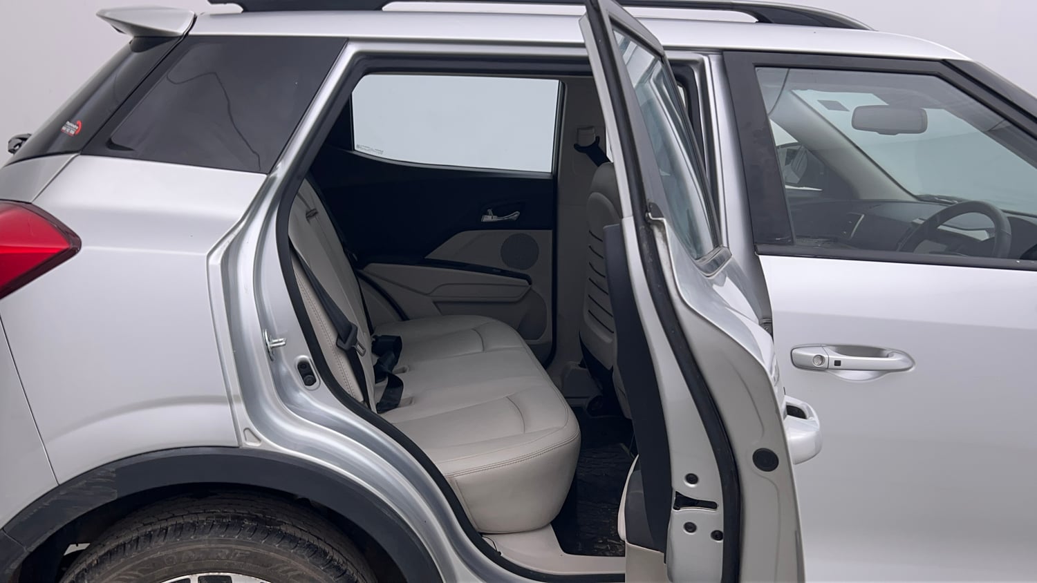 Used 2021 Mahindra XUV 300 W8 (O) 1.2 Petrol Petrol Manual interior RIGHT SIDE REAR DOOR CABIN VIEW
