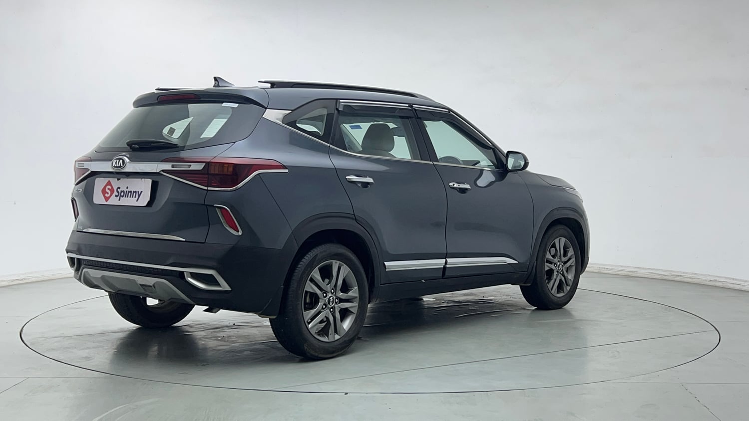 Used 2020 Kia Seltos HTX IVT 1.5 Petrol Automatic exterior RIGHT REAR CORNER VIEW