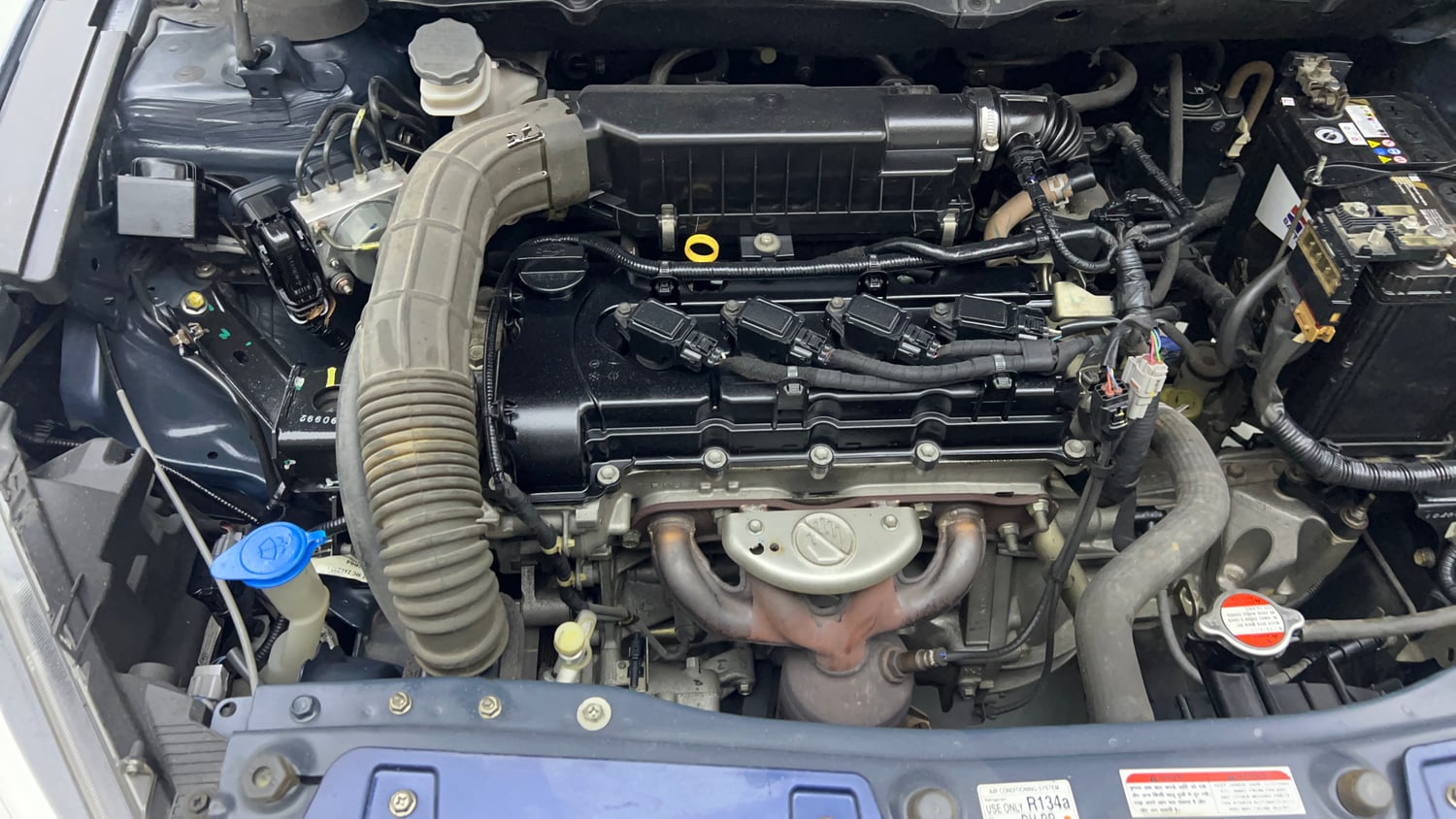 Used 2020 Maruti Suzuki Ciaz Alpha Hybrid 1.5 Petrol Manual engine ENGINE RIGHT SIDE VIEW