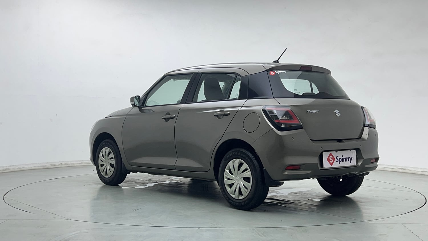 Used 2025 Maruti Suzuki Swift VXi Petrol Manual exterior LEFT REAR CORNER VIEW