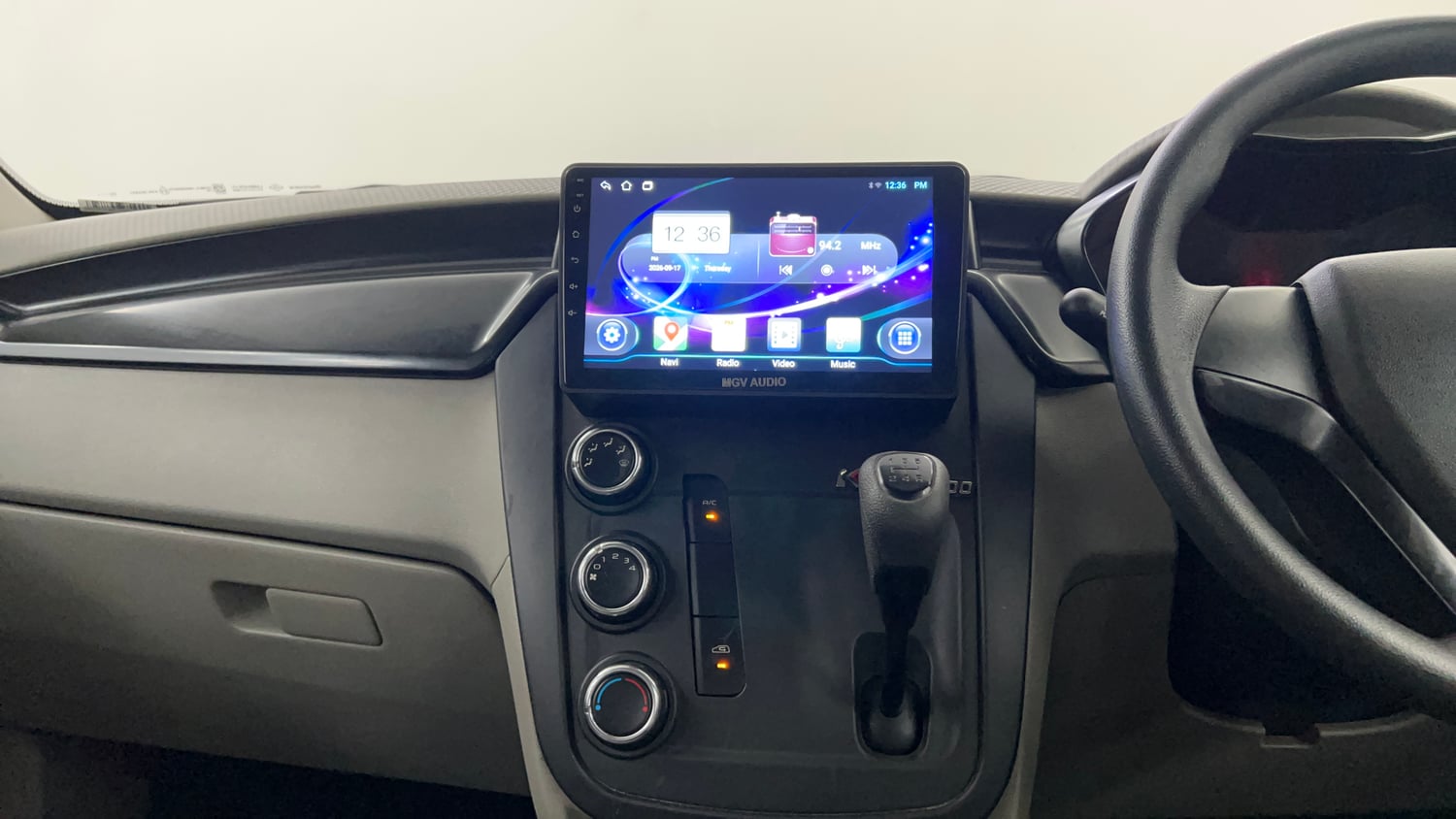 Used 2016 Mahindra KUV100 K4 5 STR Petrol Manual interior MUSIC SYSTEM & AC CONTROL VIEW