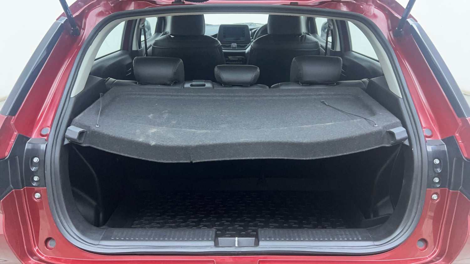 Used 2024 Maruti Suzuki Fronx Delta Plus (O) 1.2L MT Petrol Manual interior DICKY INSIDE VIEW