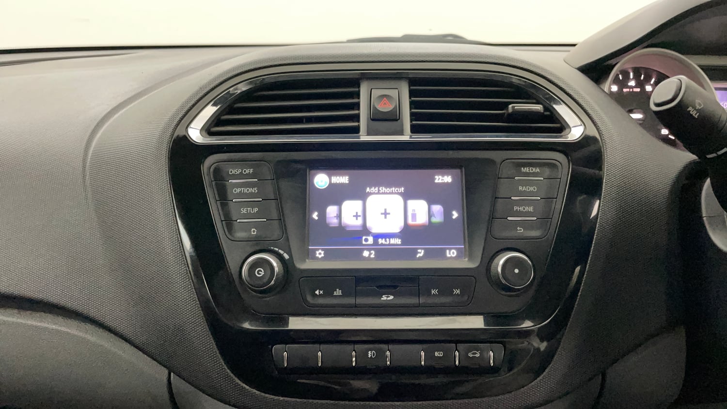 Used 2018 Tata Tigor Revotron XZ (O) Petrol Manual interior MUSIC SYSTEM & AC CONTROL VIEW