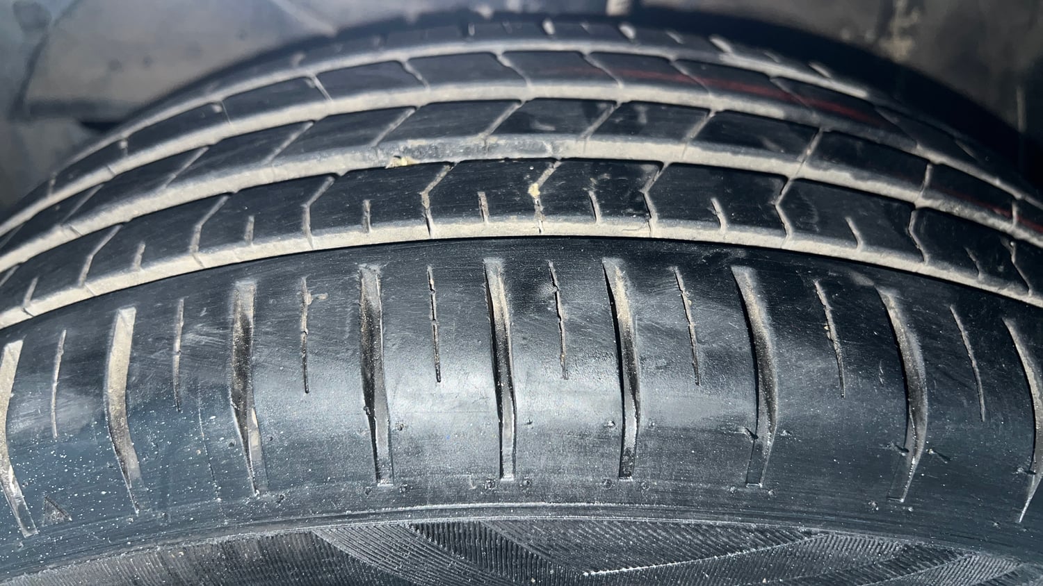 Used 2024 Maruti Suzuki Baleno Alpha MT Petrol Manual tyres LEFT FRONT TYRE TREAD VIEW