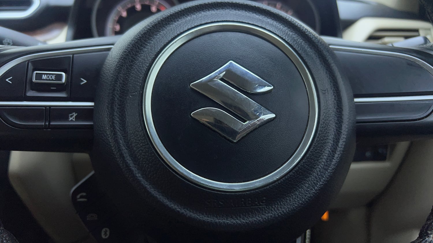 Used 2020 Maruti Suzuki Dzire VXi Petrol Manual top_features Airbags