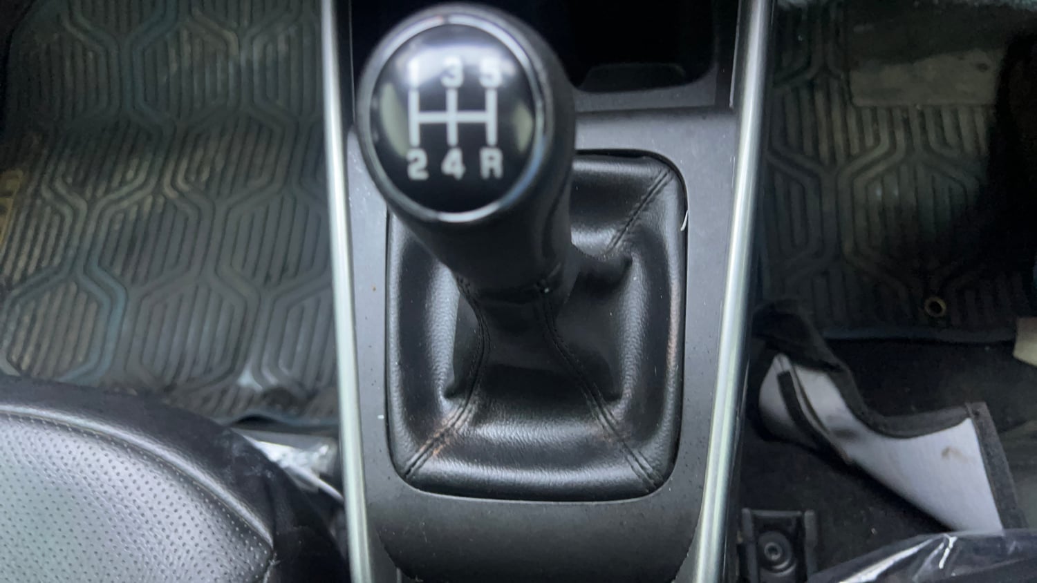 Used 2022 Maruti Suzuki Baleno Alpha MT Petrol Manual interior GEAR  KNOB VIEW