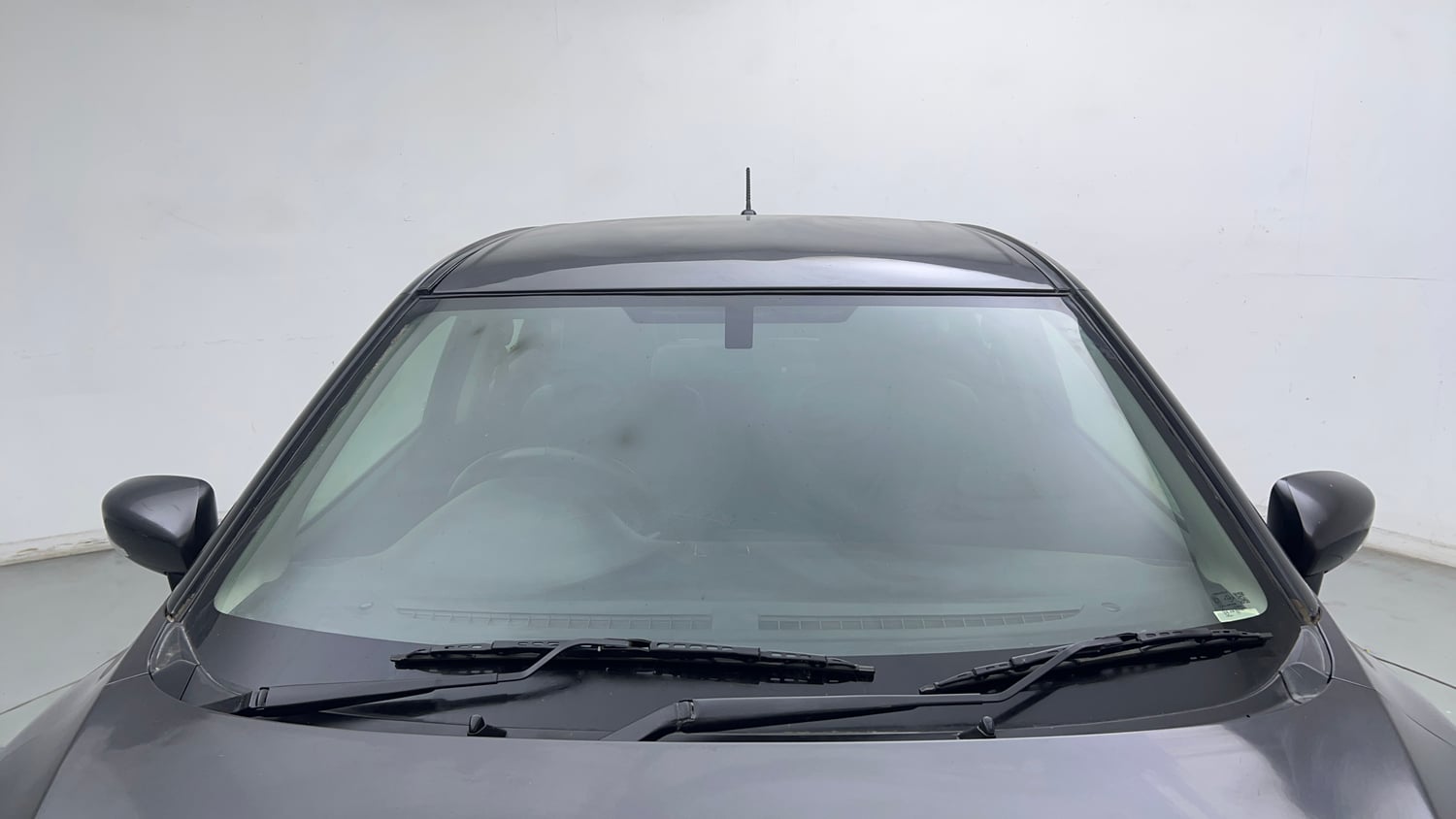 Used 2018 Maruti Suzuki Baleno Zeta 1.2 Petrol Manual exterior FRONT WINDSHIELD VIEW