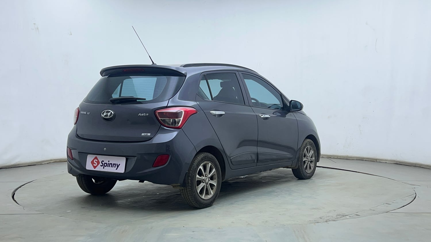 Used 2015 Hyundai Grand i10 Asta 1.2 Kappa VTVT Petrol Manual exterior RIGHT REAR CORNER VIEW