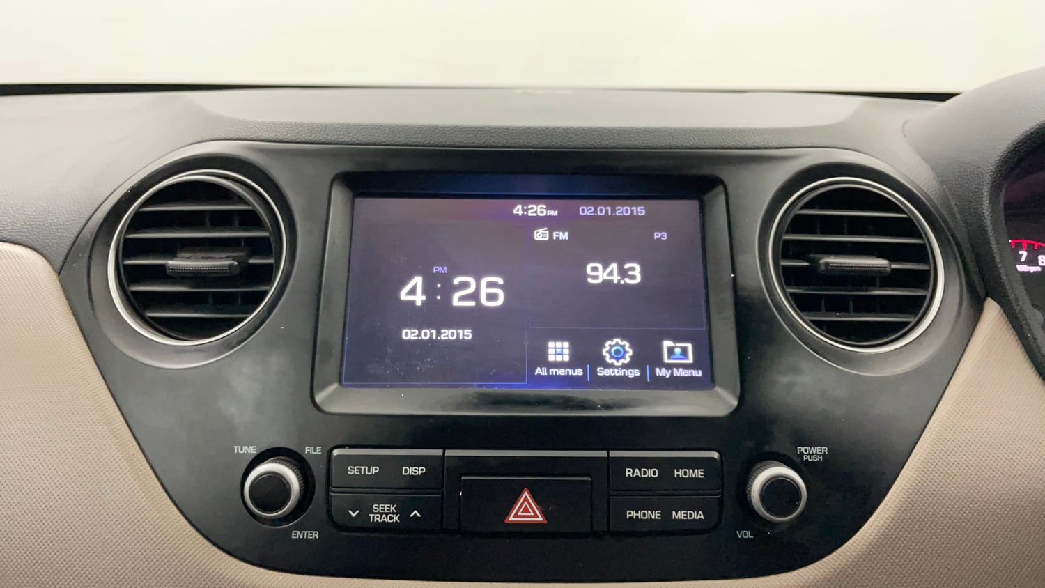 Used 2017 Hyundai Grand i10 Sportz (O) 1.2 Kappa VTVT Petrol Manual top_features Touch screen infotainment system