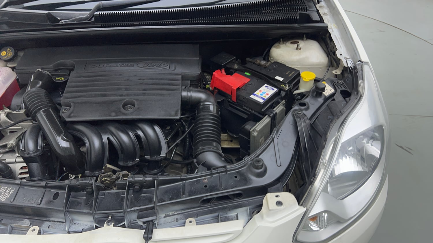 Used 2014 Ford Figo Duratec Petrol EXI 1.2 Petrol Manual engine ENGINE LEFT SIDE VIEW