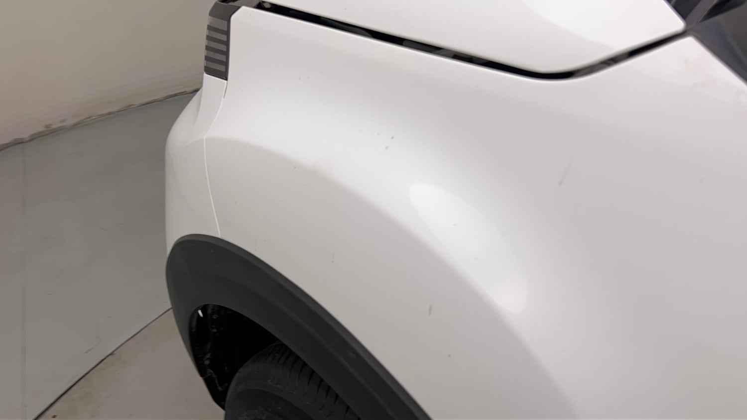 Used 2025 Tata Nexon Fearless Plus (PS) 1.2 Petrol DCA Dual Tone Petrol Automatic dents MINOR SCRATCH