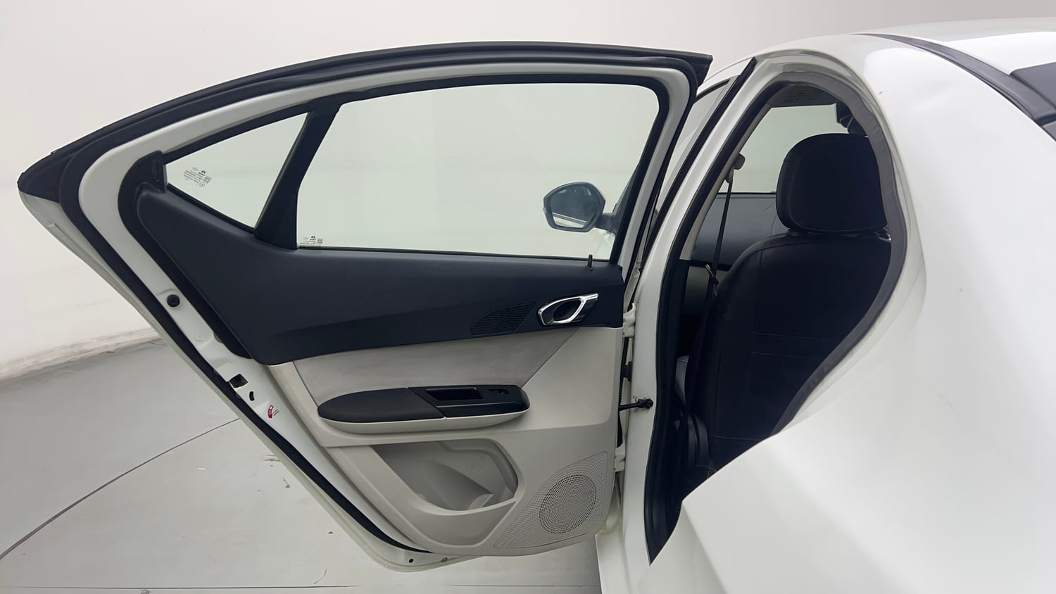 Used 2022 Tata Tigor XZ Plus CNG Cng Manual interior LEFT REAR DOOR OPEN VIEW