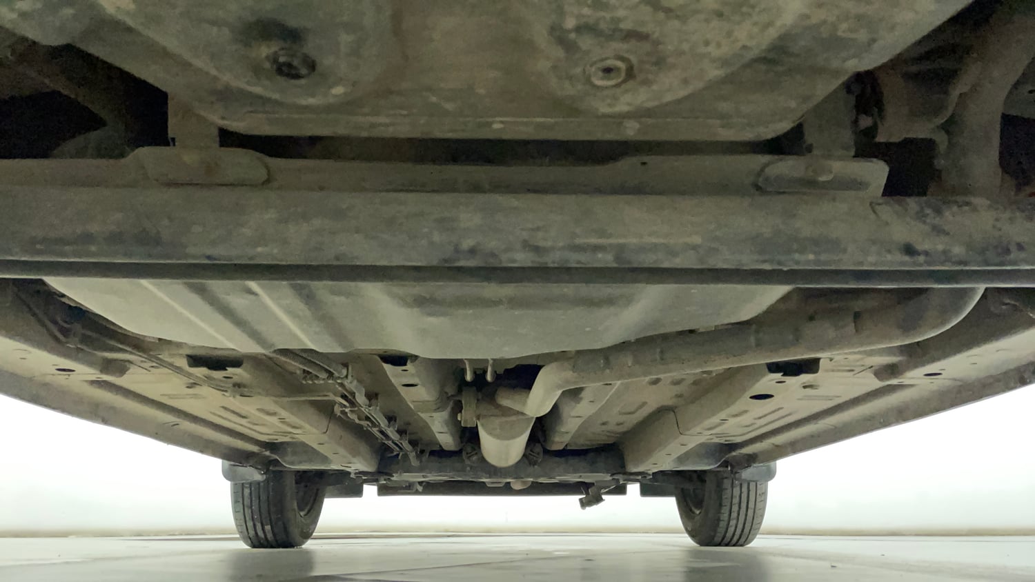 Used 2023 Tata Punch Accomplished AMT Petrol Automatic extra REAR UNDERBODY VIEW (TAKEN FROM REAR)