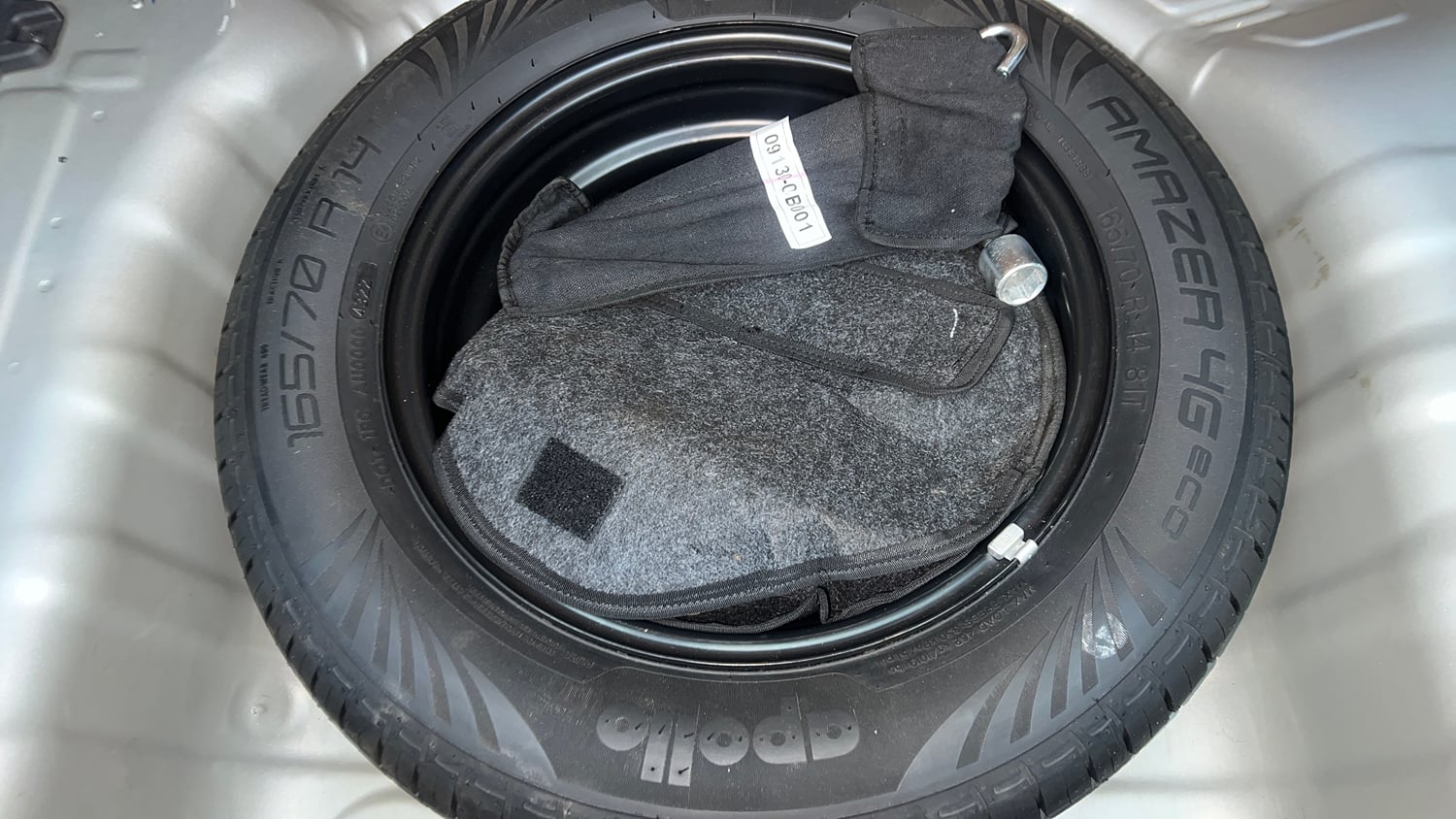 Used 2022 Hyundai Grand i10 Nios Magna 1.2 Kappa VTVT Petrol Manual tyres SPARE TYRE VIEW