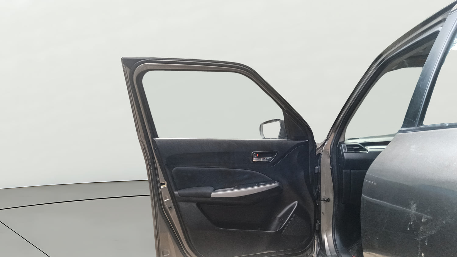 Used 2019 Maruti Suzuki Swift ZXi Petrol Manual interior LEFT FRONT DOOR OPEN VIEW