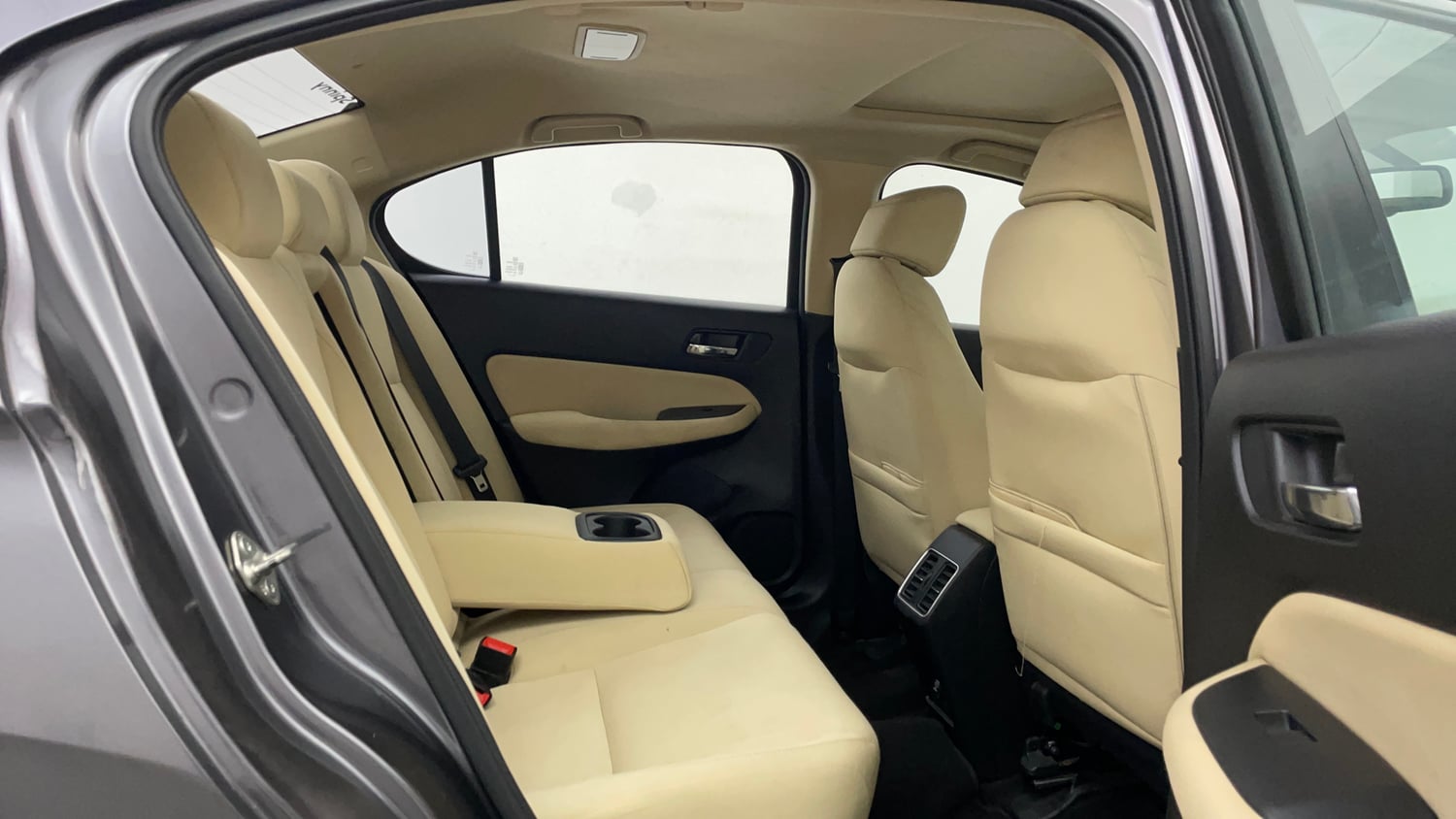 Used 2021 Honda City VX Petrol Petrol Manual interior RIGHT SIDE REAR DOOR CABIN VIEW