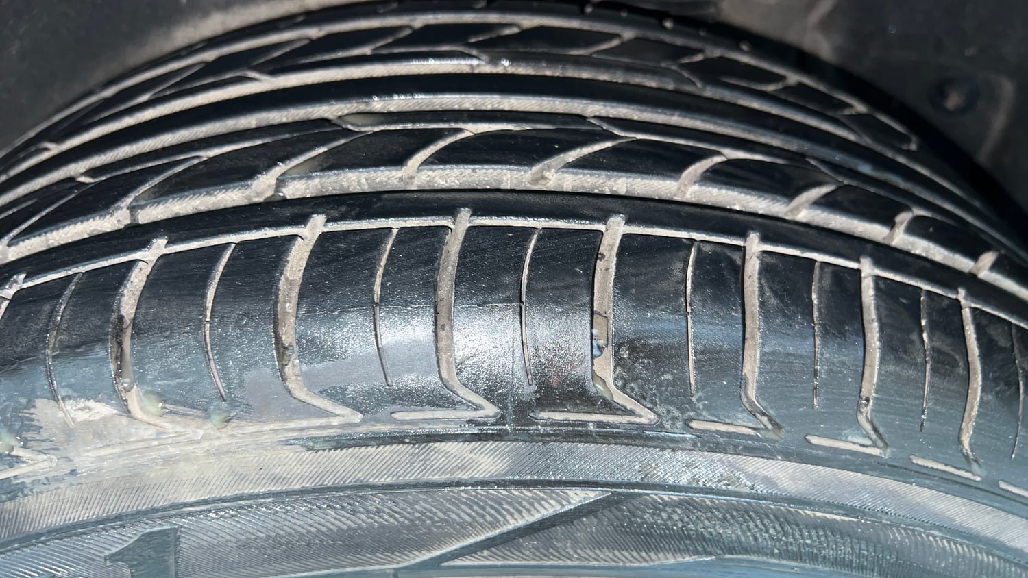 Used 2017 Hyundai Tucson 2WD MT Petrol Petrol Manual tyres LEFT REAR TYRE TREAD VIEW