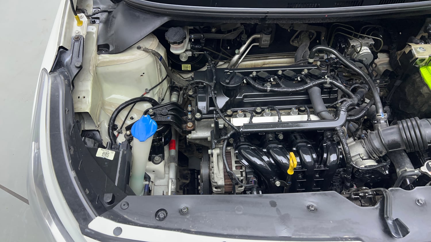 Used 2019 Hyundai Elite i20 Magna Plus 1.2 Petrol Manual engine ENGINE RIGHT SIDE VIEW
