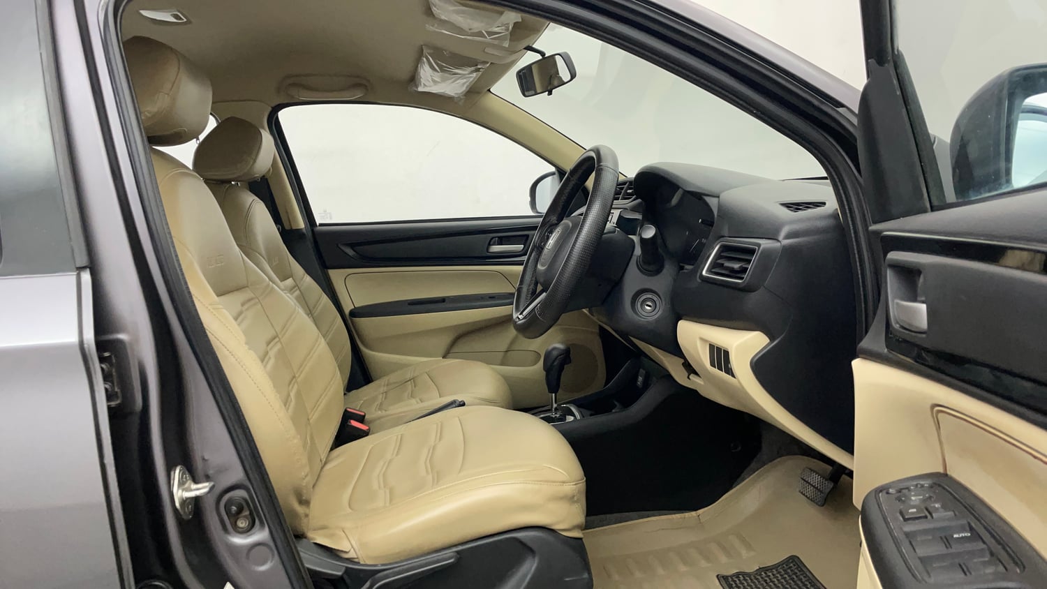 Used 2018 Honda Amaze 1.2 S CVT Petrol Petrol Automatic interior RIGHT SIDE FRONT DOOR CABIN VIEW