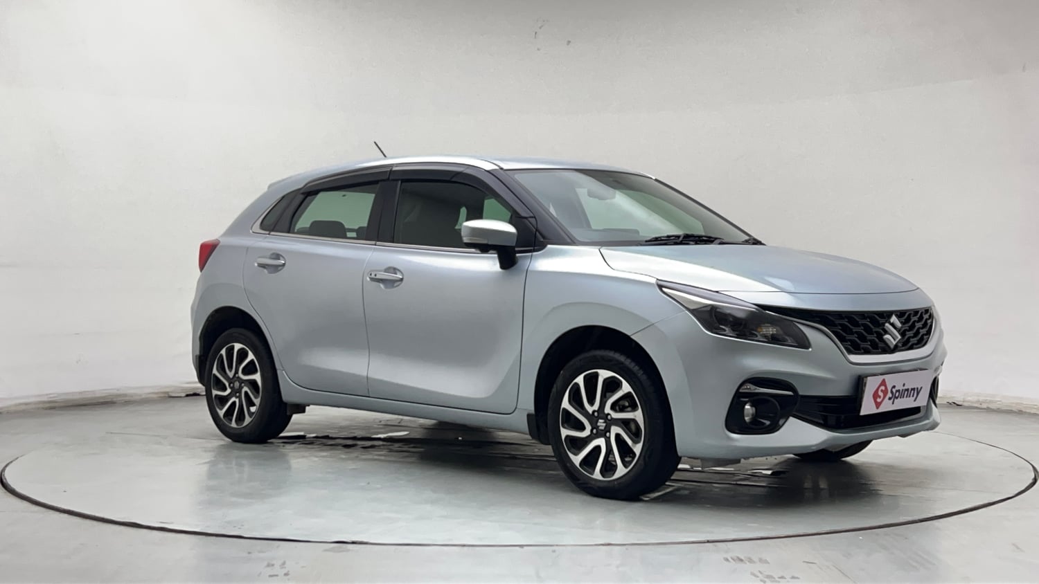 Used 2024 Maruti Suzuki Baleno Alpha MT Petrol Manual exterior RIGHT FRONT CORNER VIEW