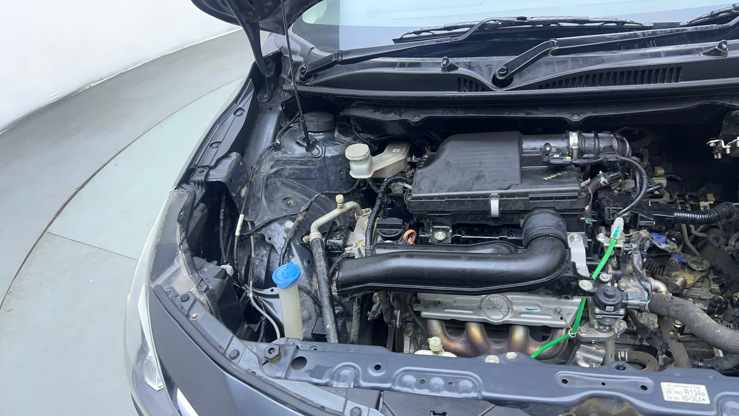 Used 2022 Maruti Suzuki Baleno Alpha MT Petrol Manual engine ENGINE RIGHT SIDE VIEW