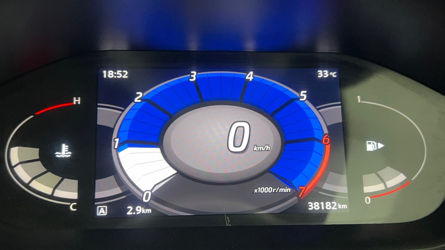 Used 2023 Nissan Magnite XV Premium Turbo Petrol Manual interior CLUSTERMETER VIEW