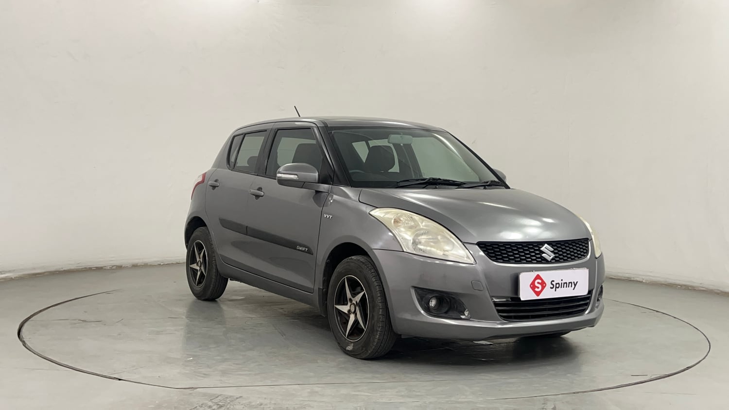 Used 2012 Maruti Suzuki Swift VXi Petrol Manual exterior RIGHT FRONT CORNER VIEW