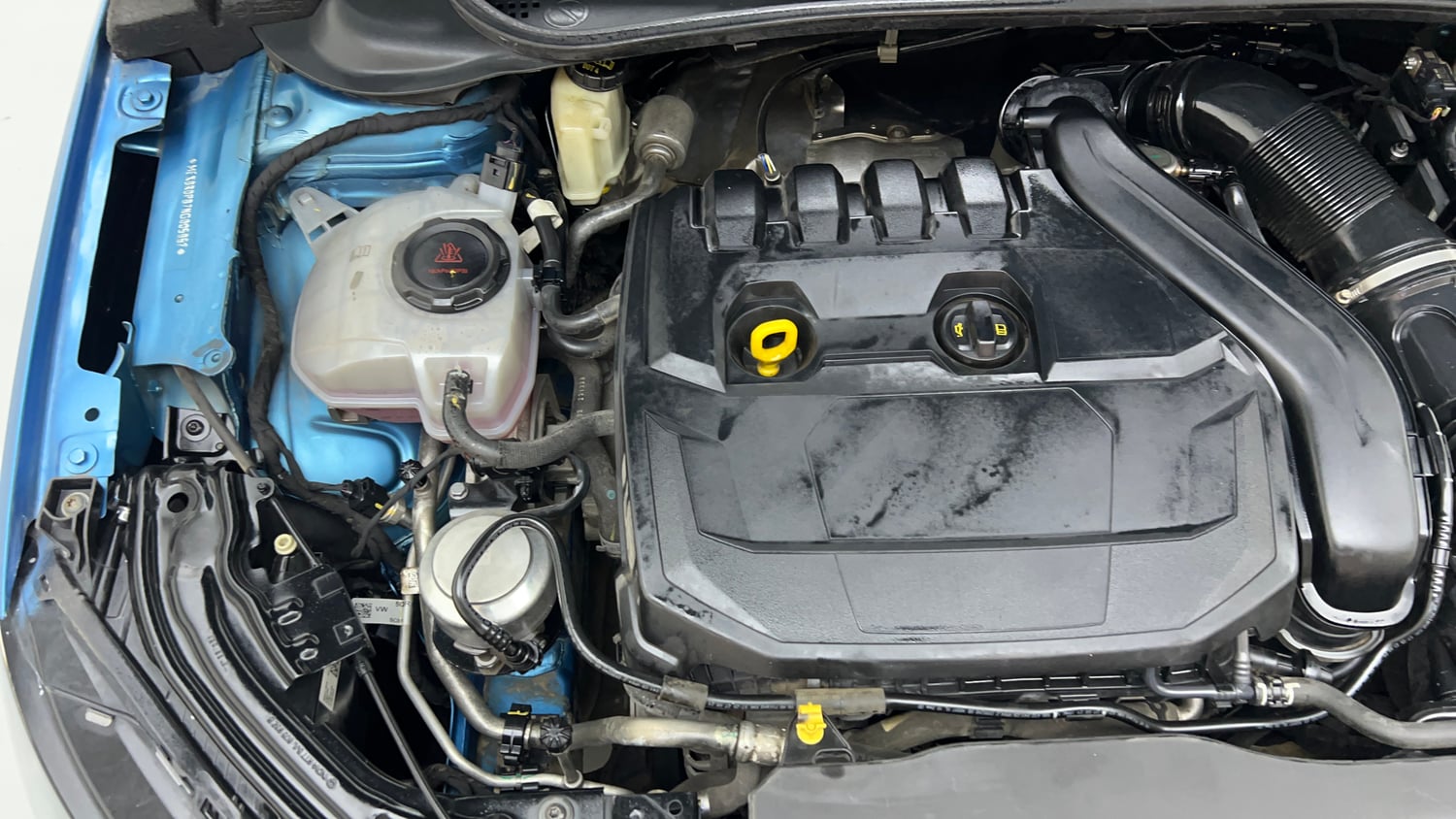 Used 2022 Skoda Slavia Style 1.5L TSI DSG Petrol Automatic engine ENGINE RIGHT SIDE VIEW