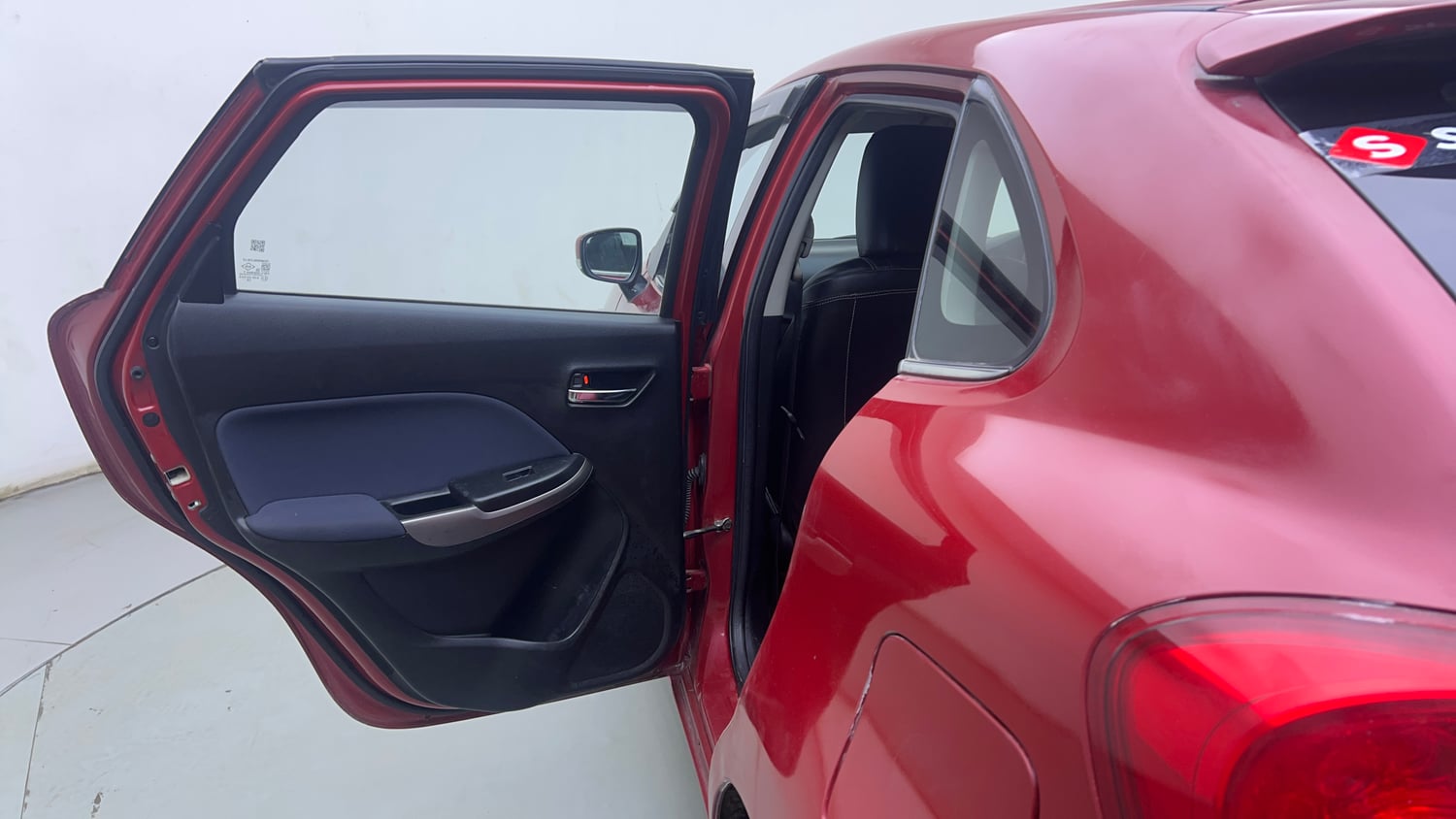 Used 2022 Maruti Suzuki Baleno Zeta Petrol Manual interior LEFT REAR DOOR OPEN VIEW