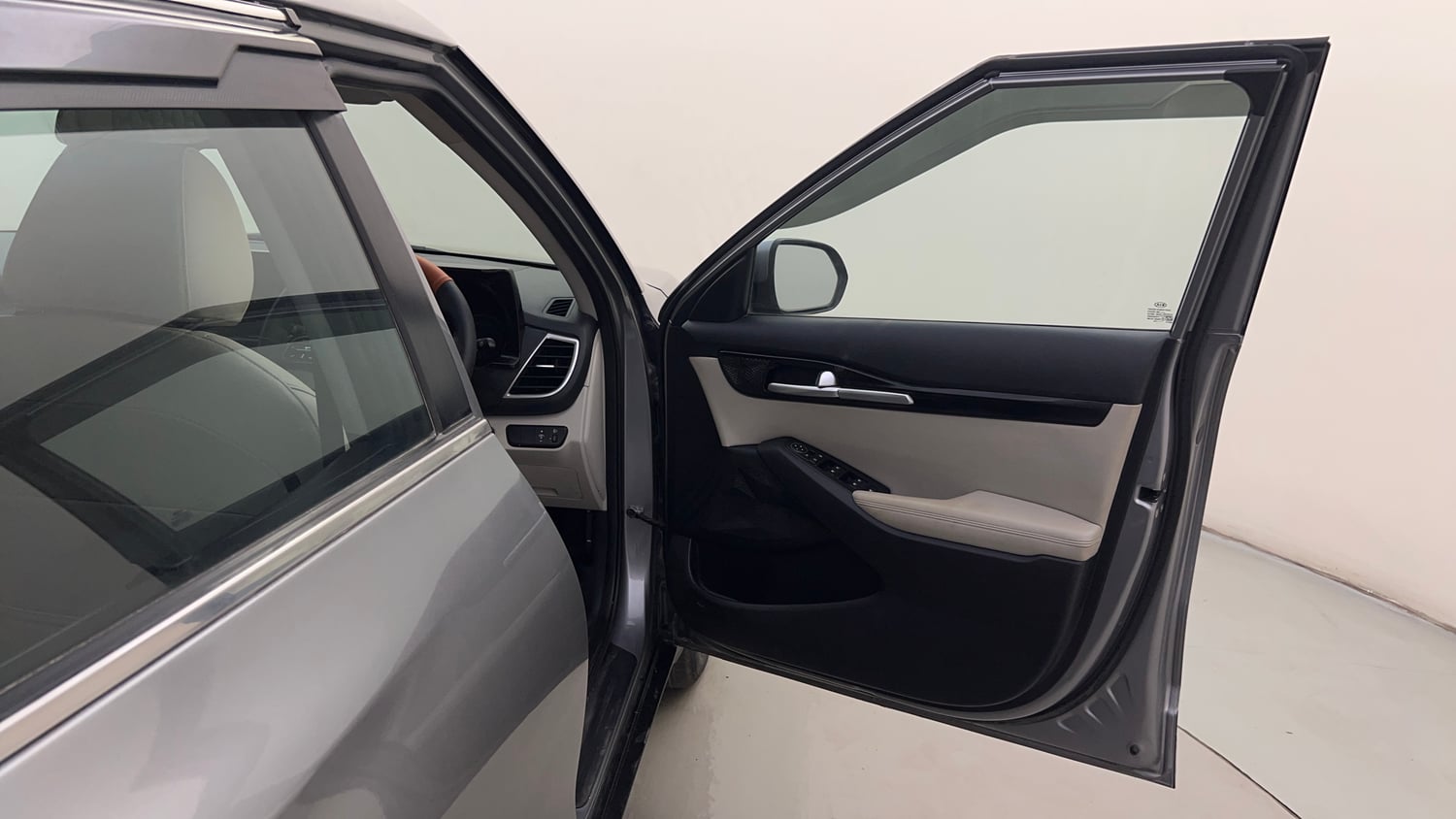 Used 2020 kia Seltos HTX IVT 1.5 Petrol Automatic interior RIGHT FRONT DOOR OPEN VIEW