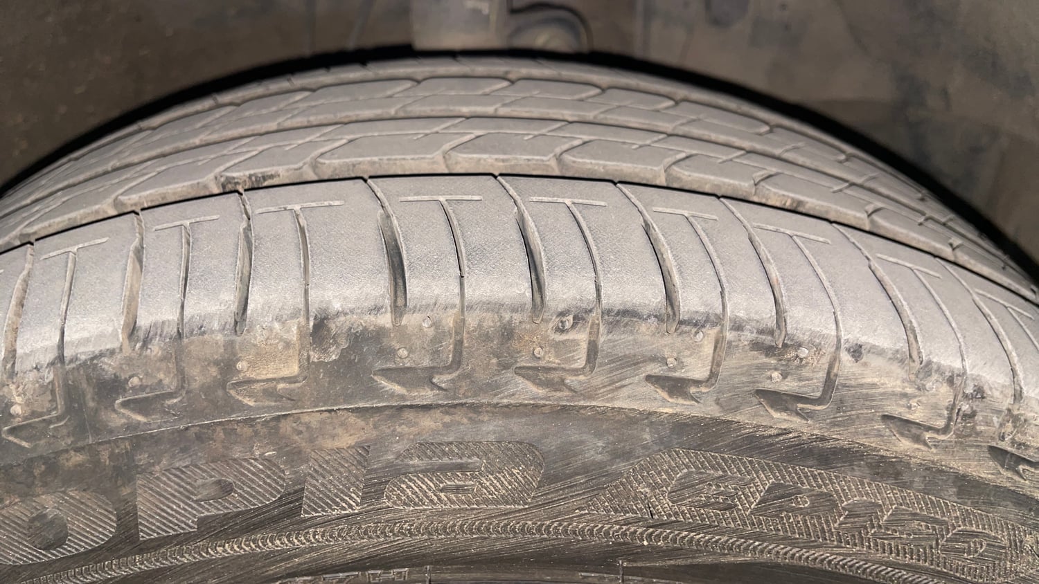 Used 2021 Honda City VX Petrol Petrol Manual tyres RIGHT FRONT TYRE TREAD VIEW