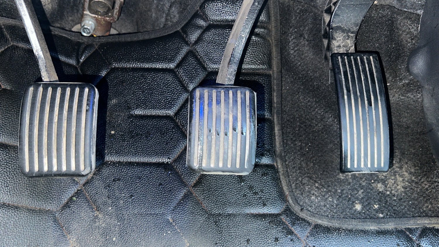 Used 2023 Hyundai Aura SX 1.2 CNG Cng Manual interior PEDALS VIEW