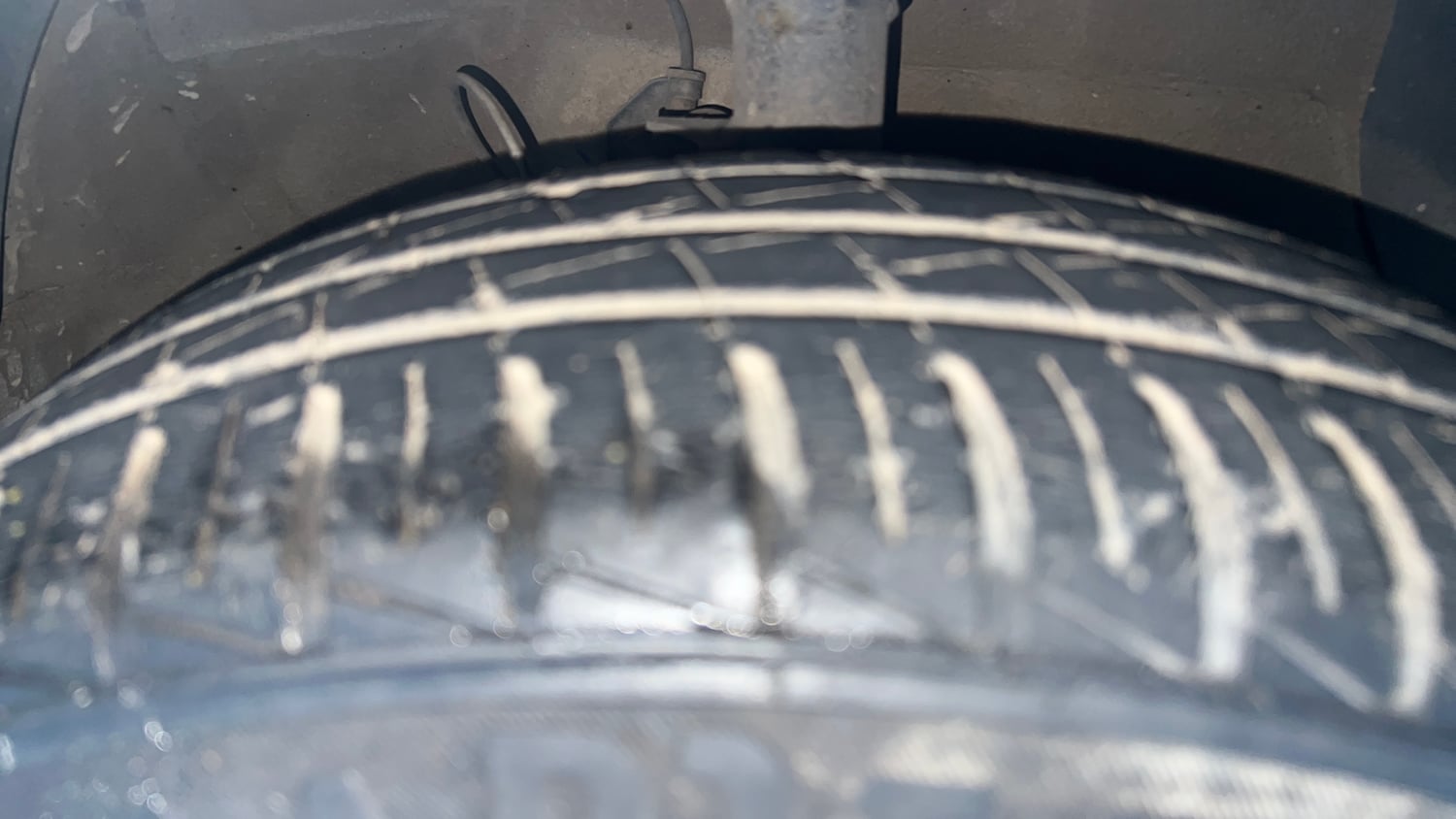 Used 2022 Hyundai Grand i10 Nios Magna 1.2 Kappa VTVT CNG Cng Manual tyres RIGHT FRONT TYRE TREAD VIEW