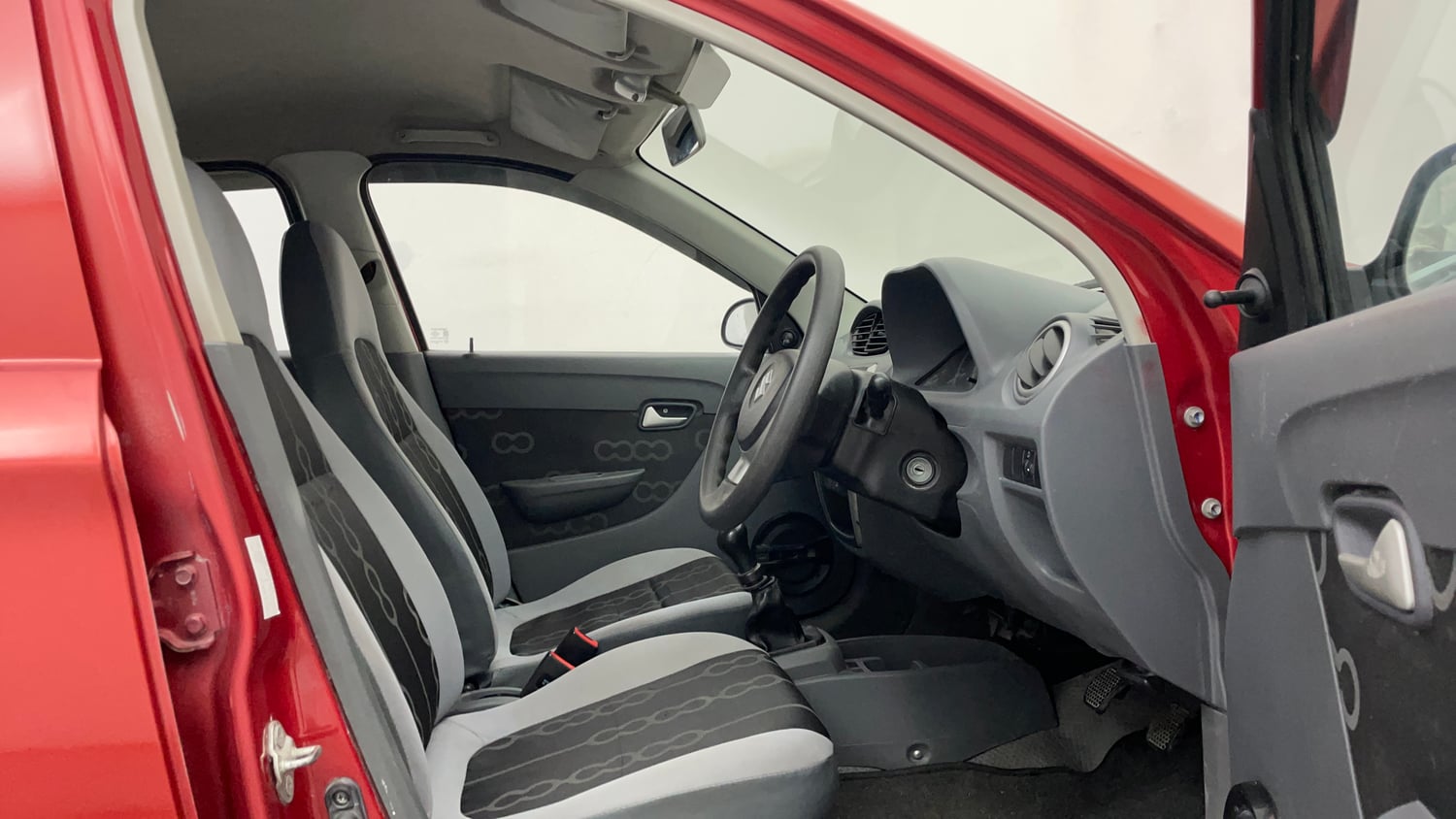 Used 2016 Maruti Suzuki Alto 800 Lxi Petrol Manual interior RIGHT SIDE FRONT DOOR CABIN VIEW