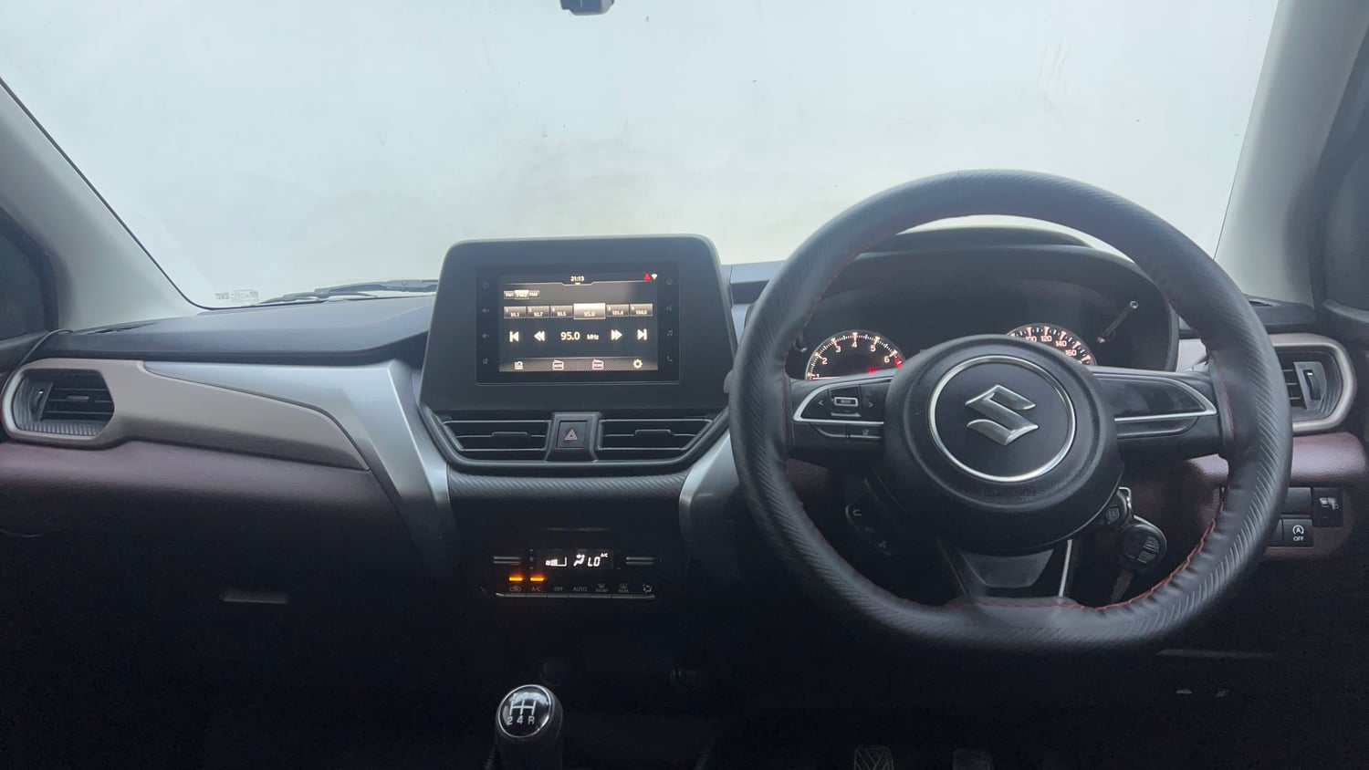 Used 2024 Maruti Suzuki Fronx Delta Plus (O) 1.2L MT Petrol Manual interior DASHBOARD VIEW