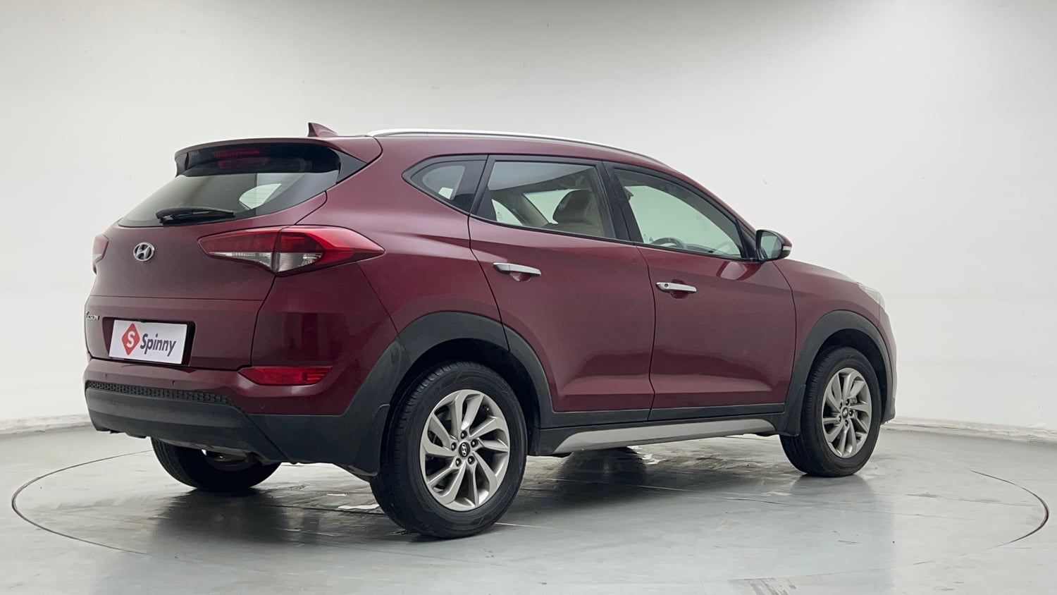Used 2017 Hyundai Tucson 2WD MT Petrol Petrol Manual exterior RIGHT REAR CORNER VIEW
