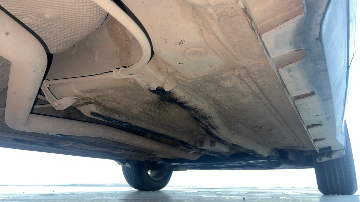 Used 2022 Kia Sonet HTX Plus 1.5 Diesel Manual extra REAR RIGHT UNDERBODY VIEW