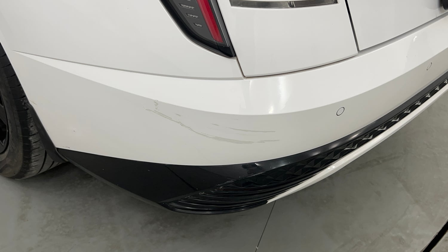 Used 2023 Hyundai Verna SX (O) 1.5 Turbo Petrol MT Petrol Manual dents MINOR SCRATCH