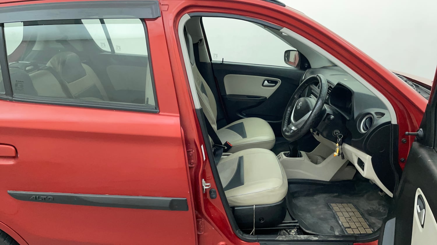 Used 2019 Maruti Suzuki Alto 800 VXi Petrol Manual interior RIGHT SIDE FRONT DOOR CABIN VIEW