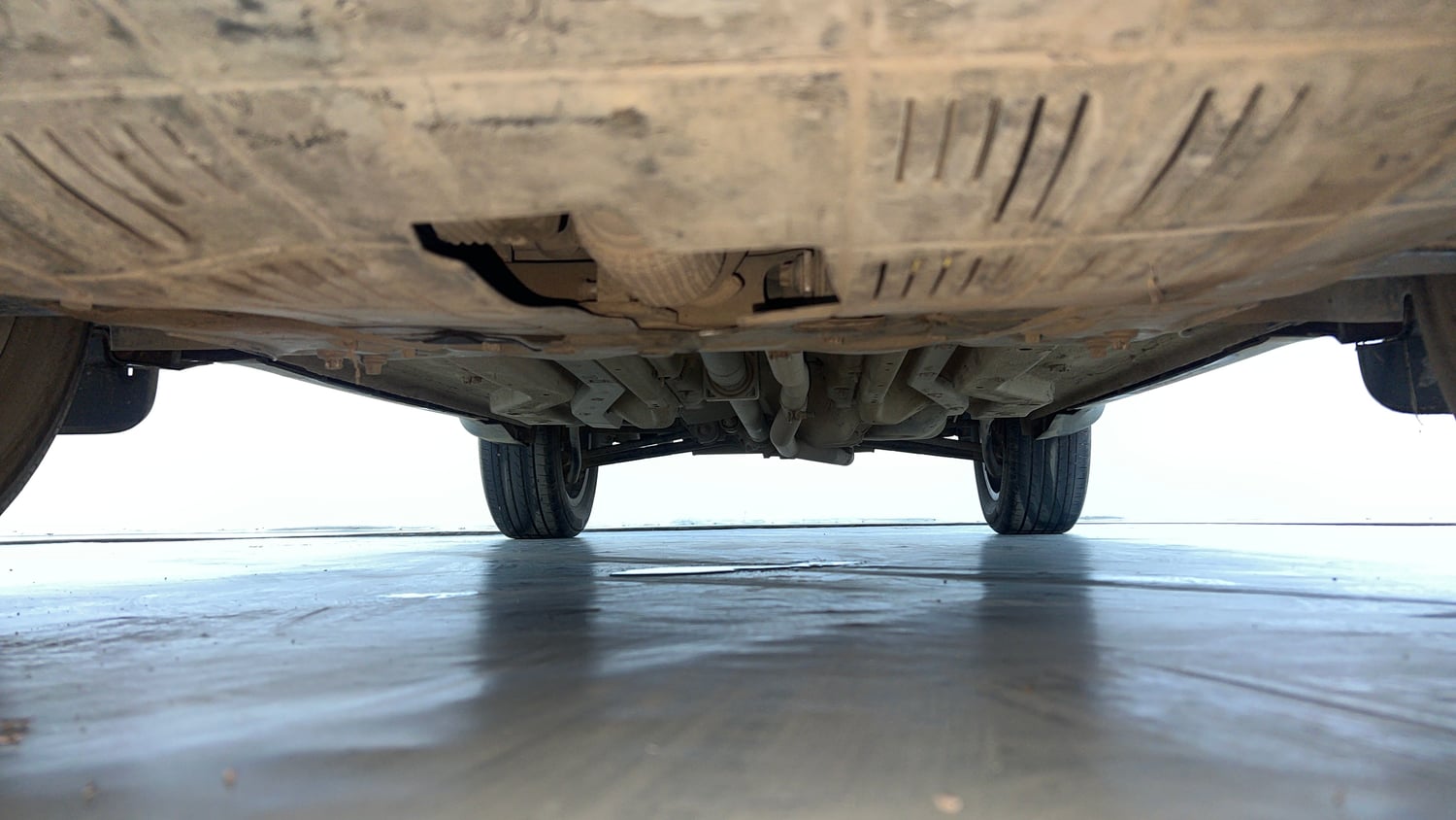 Used 2019 Jeep Compass Limited Plus Diesel 4x4 Diesel Manual extra FRONT LEFT UNDERBODY VIEW
