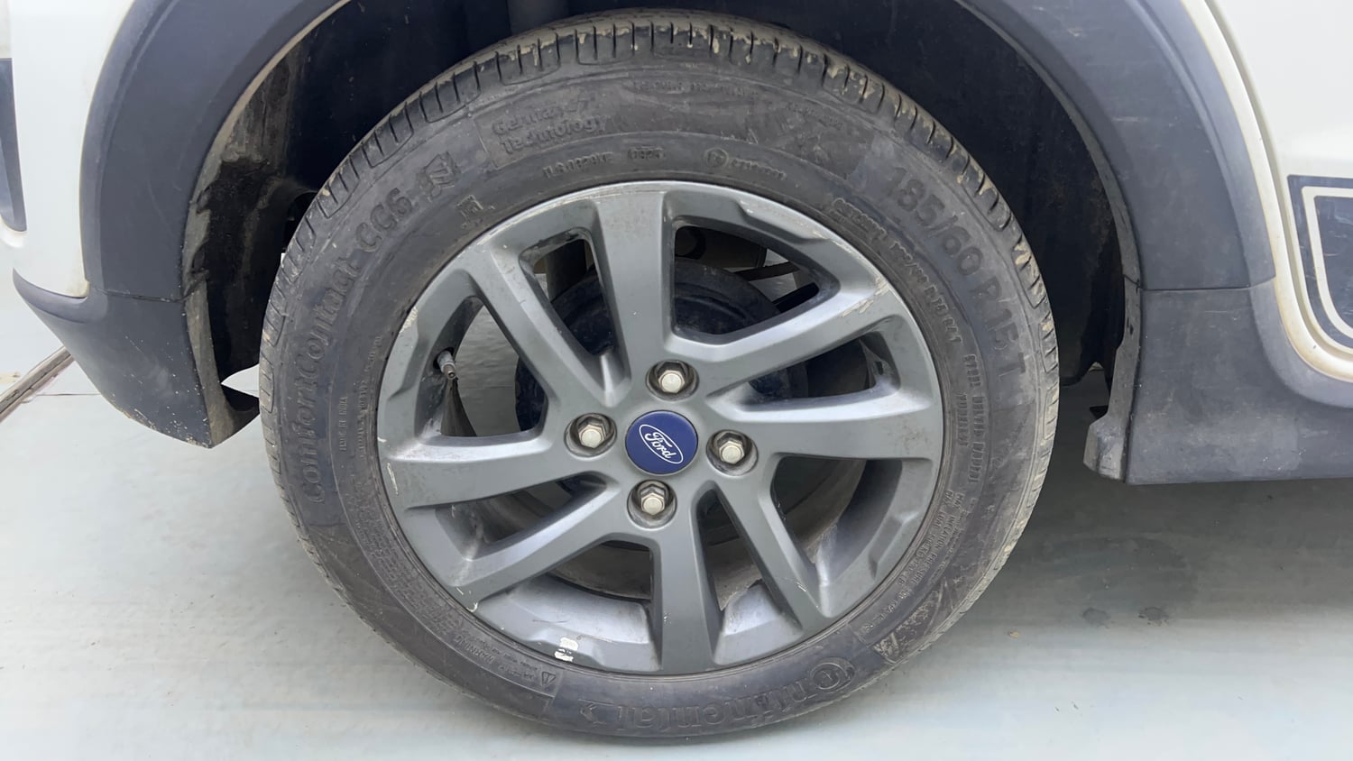 Used 2020 Ford Freestyle Titanium Plus 1.2 Ti-VCT Petrol Manual tyres RIGHT REAR TYRE RIM VIEW