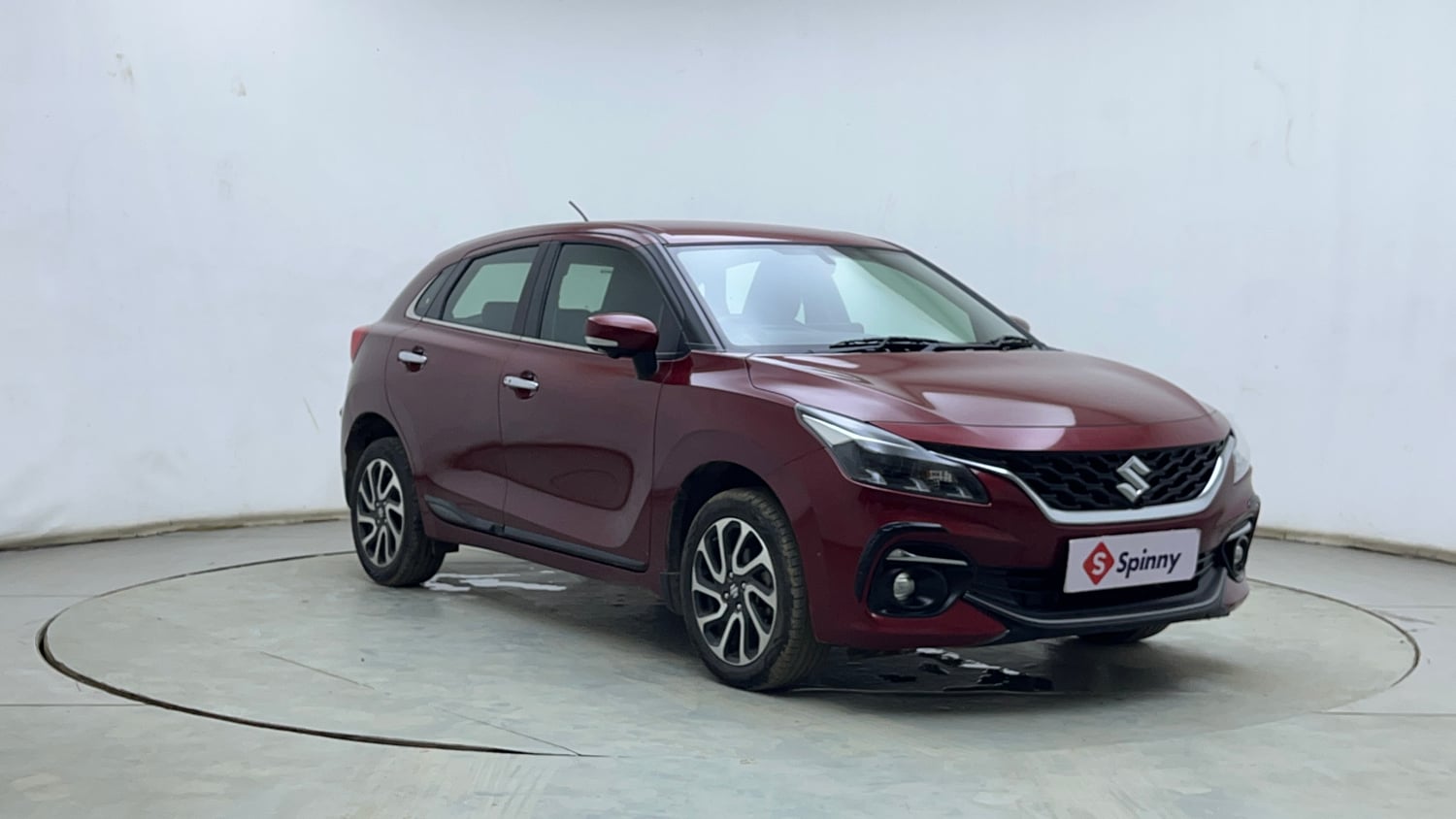 Used 2024 Maruti Suzuki Baleno Alpha MT Petrol Manual exterior RIGHT FRONT CORNER VIEW