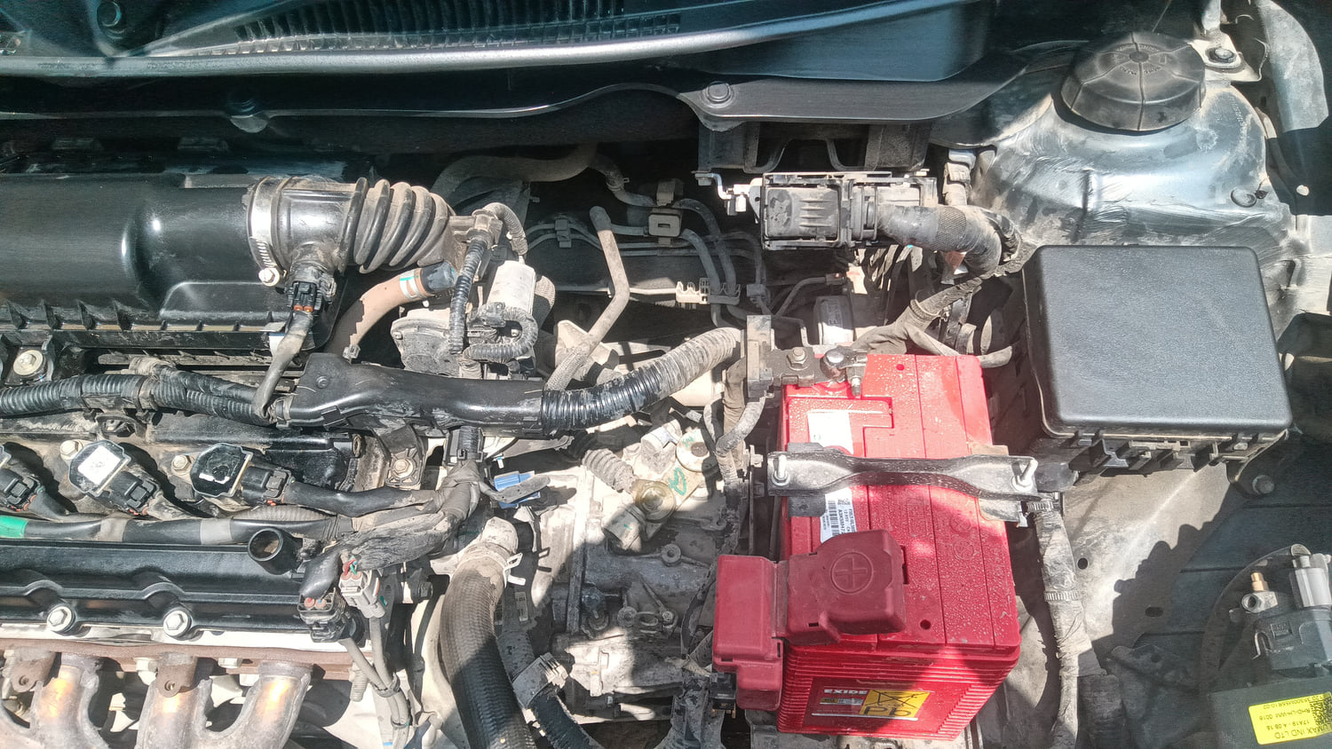 Used 2019 Maruti Suzuki Swift ZXi Petrol Manual engine ENGINE LEFT SIDE VIEW