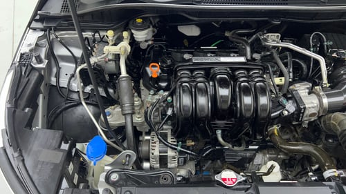 Used 2022 Honda City V CVT Petrol Petrol Automatic engine ENGINE RIGHT SIDE VIEW