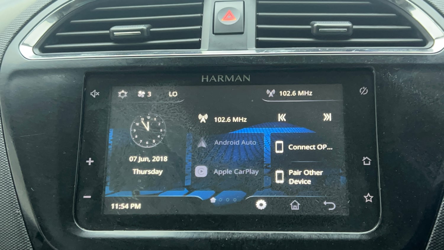 Used 2022 Tata Tigor XZ Plus CNG Cng Manual top_features Touch screen infotainment system