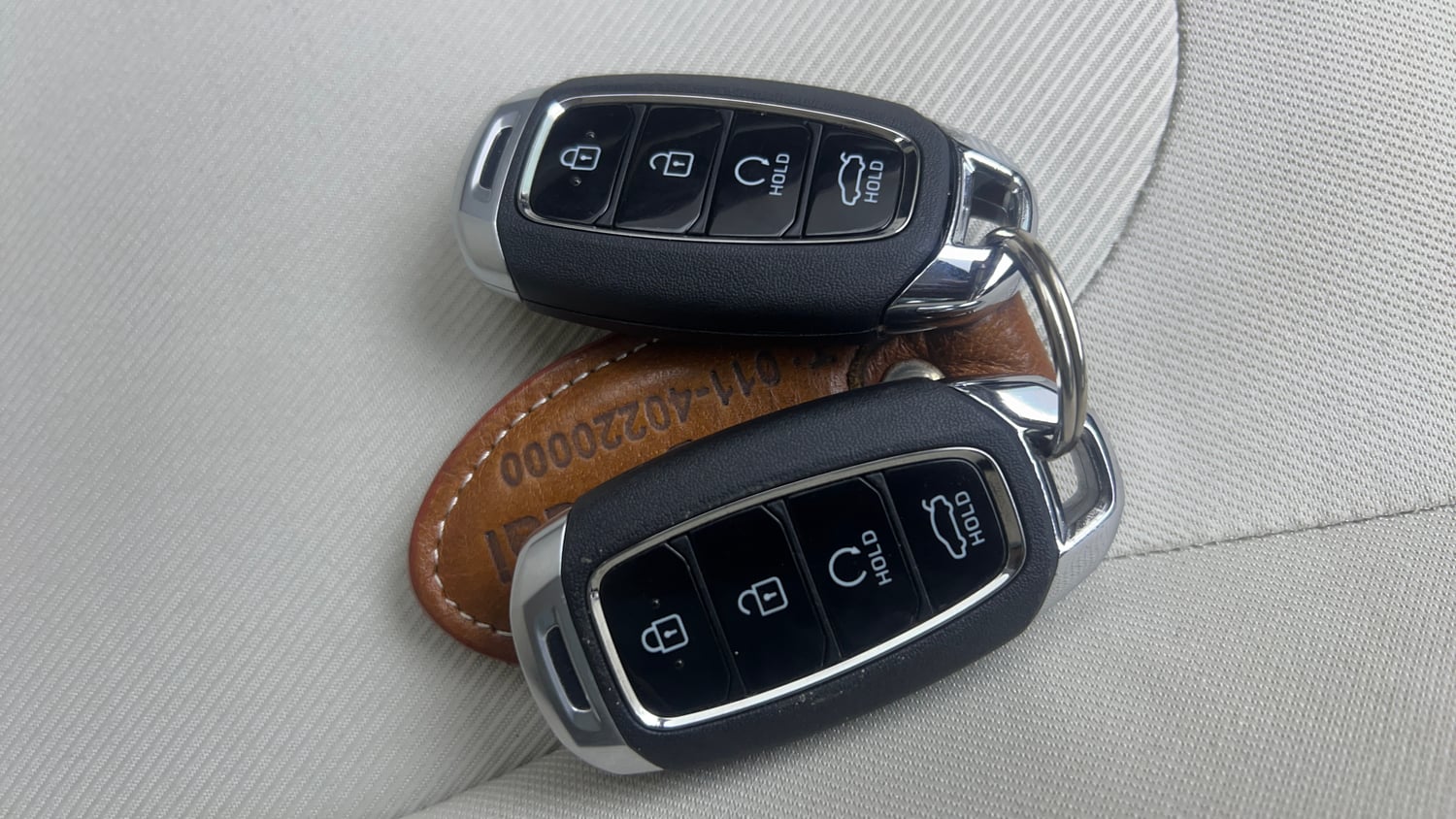 Used 2024 Hyundai Verna SX 1.5 Petrol MT Petrol Manual extra CAR KEY VIEW